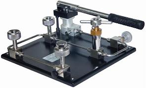 ZY-YFT-2000Q台(tái)式氣壓(yā)壓力泵(bèng)