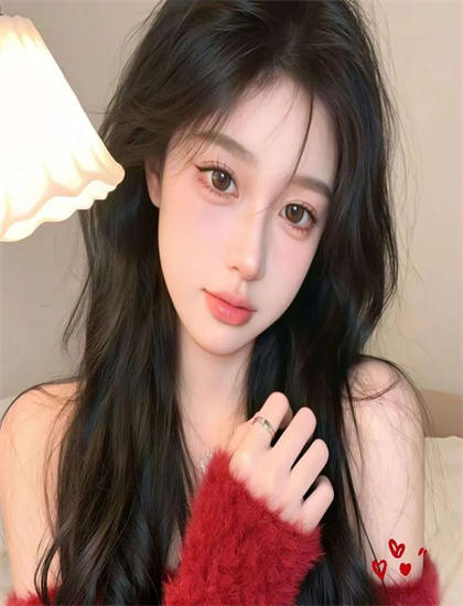 【艺术价值探讨】从艺术角度分析《幸福，触手可及！》衍生的产品开发与产业链